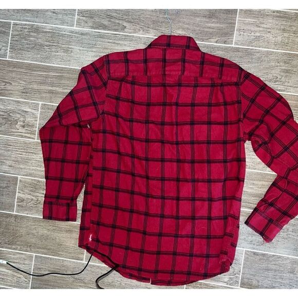 Red Plaid! Wrangler red plaid shirt sz med long sleeve - Picture 11 of 16